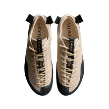 Cargar imagen en el visor de la galería, VILLAGE PM - "1.00 PM" SUEDE SHOES (CREAM BEIGE/NATURAL BLACK)