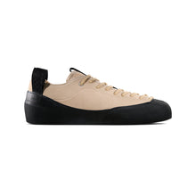 Cargar imagen en el visor de la galería, VILLAGE PM - "1.00 PM" SUEDE SHOES (CREAM BEIGE/NATURAL BLACK)