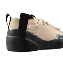 Cargar imagen en el visor de la galería, VILLAGE PM - "1.00 PM" SUEDE SHOES (CREAM BEIGE/NATURAL BLACK)
