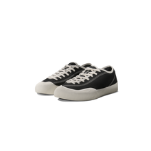 Carica l&#39;immagine nel visualizzatore di Gallery, VILLAGE PM - &quot;1.30 PM&quot; SUEDE SHOES (BLACK/WHISPER WHITE)
