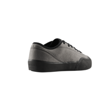 Carica l&#39;immagine nel visualizzatore di Gallery, VILLAGE PM - &quot;1.30 PM&quot; SUEDE SHOES (GREY/NATURAL BLACK)
