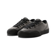 Cargar imagen en el visor de la galería, VILLAGE PM - "1.30 PM" SUEDE SHOES (GREY/NATURAL BLACK)
