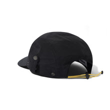 Cargar imagen en el visor de la galería, BUTTER GOODS - &quot;ALL TERRAIN&quot; 4 PANEL FLAP CAP (BLACK)
