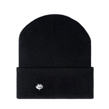 Carica l&#39;immagine nel visualizzatore di Gallery, MAGENTA SKATEBOARDS - &quot;BASE&quot; BEANIE (BLACK)
