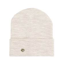 Carica l&#39;immagine nel visualizzatore di Gallery, MAGENTA SKATEBOARDS - &quot;BASE&quot; BEANIE (NATURAL)
