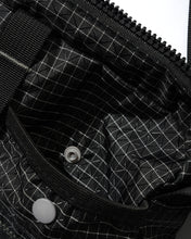 Afbeelding in Gallery-weergave laden, BUTTER GOODS - &quot;EXPRESS&quot; CORDURA SIDE BAG (BLACK)
