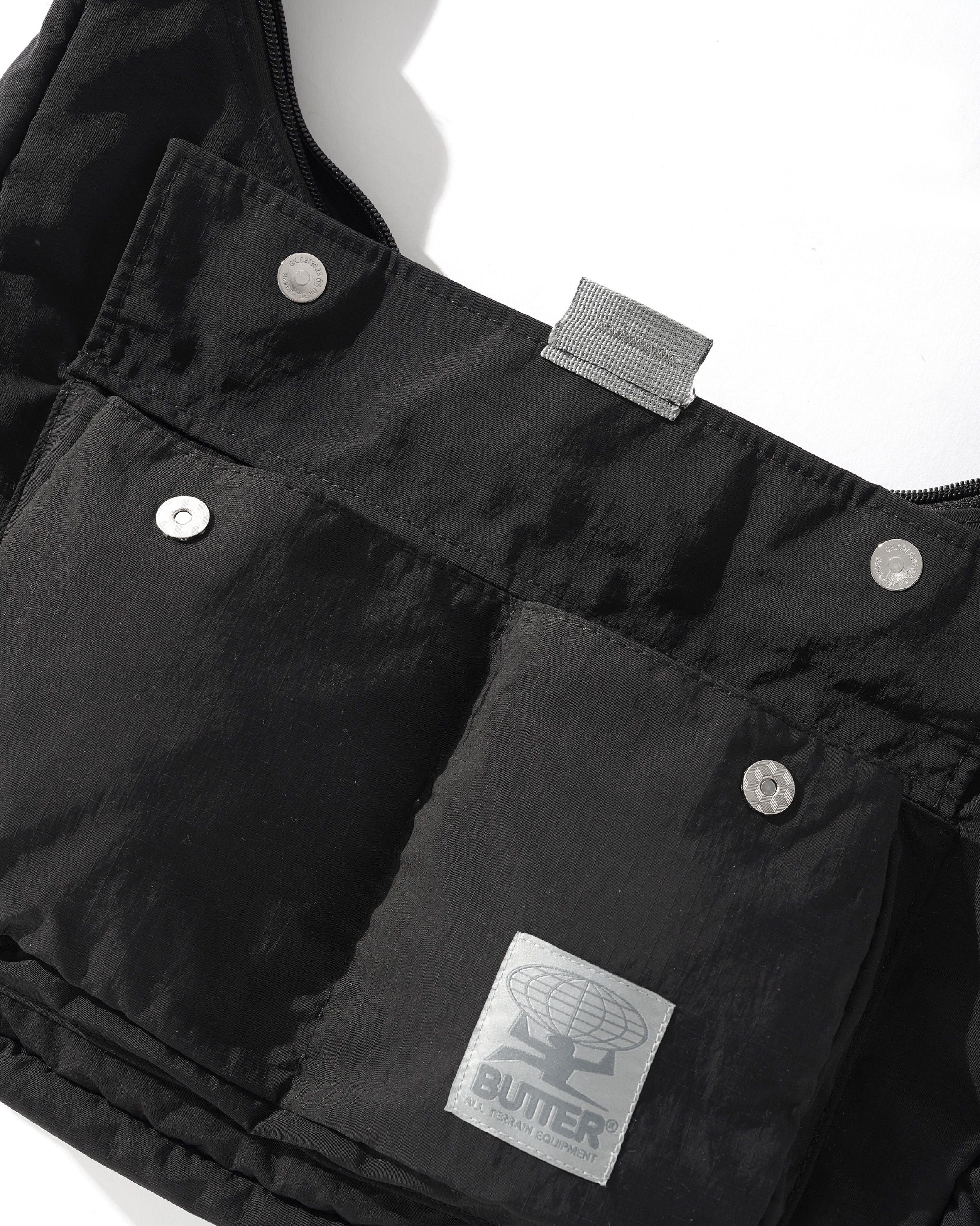 "CROSSBODY" BAG (BLACK)-3