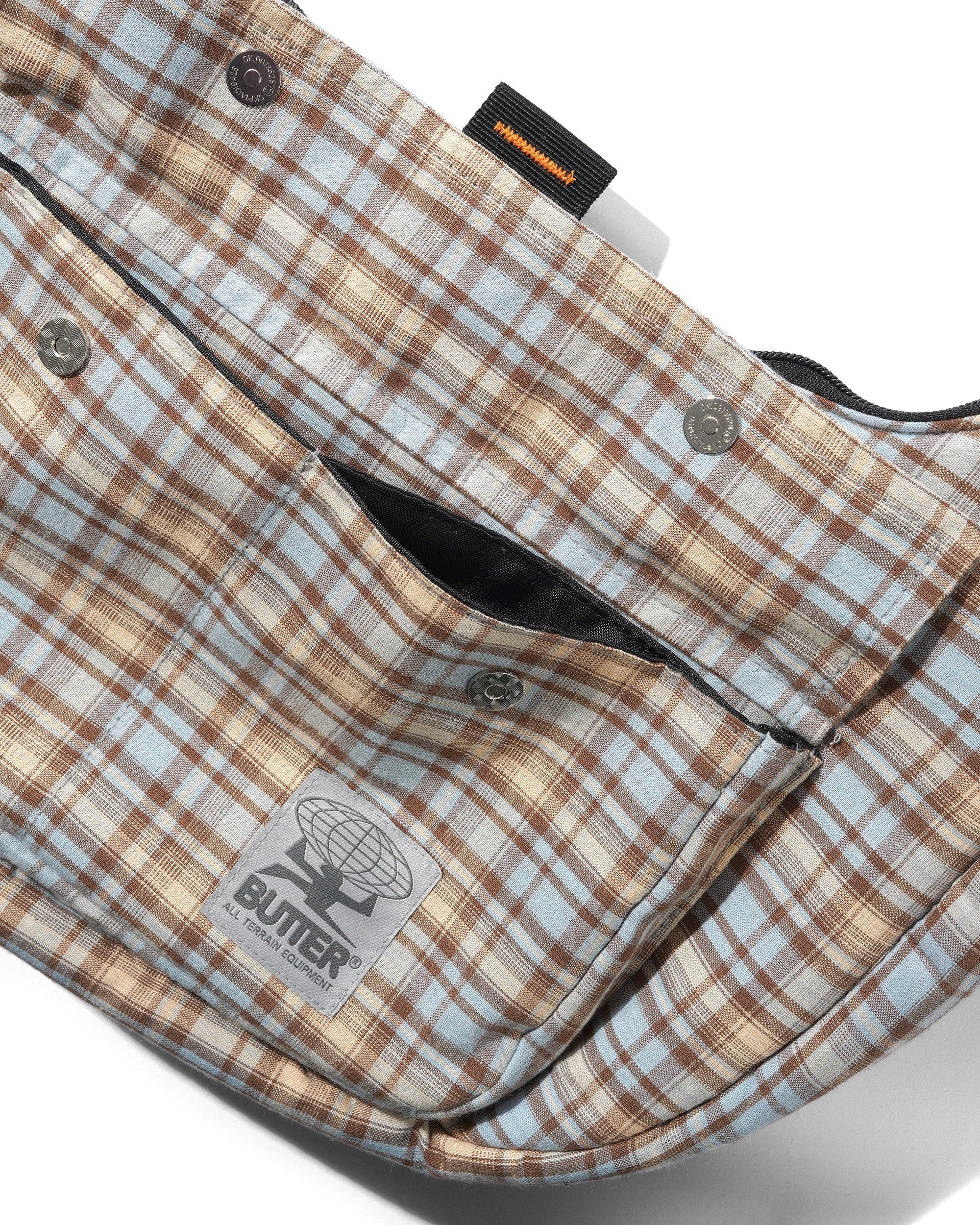 BUTTER GOODS - "CROSSBODY" BAG (SKY/TAN)