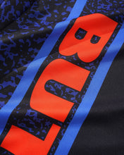 Carica l&#39;immagine nel visualizzatore di Gallery, BUTTER GOODS X UMBRO - &quot;GOALIE&quot; LONGSLEEVE JERSEY (BLACK/BLUE)
