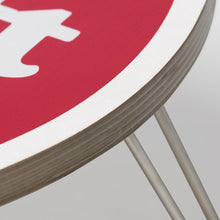 Cargar imagen en el visor de la galería, CARHARTT WIP - &quot;HEART&quot; FOLDING TABLE (BIRCH WOOD)
