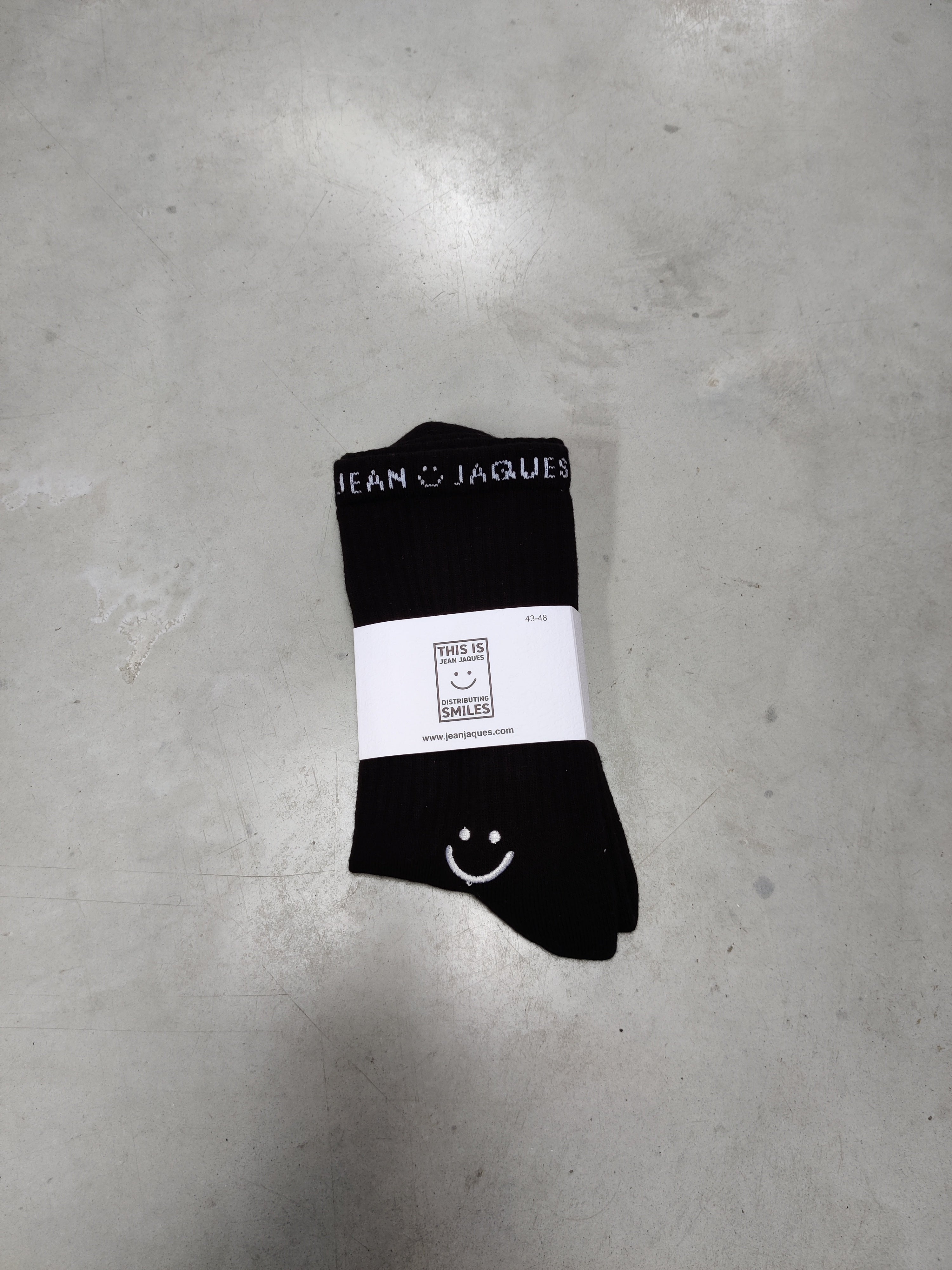 "HAHA" SOCKS (BLACK)