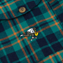 Carica l&#39;immagine nel visualizzatore di Gallery, MAGENTA SKATEBOARDS - &quot;JAZZ&quot; FLANNEL SHIRT (GREEN CHECKERED)
