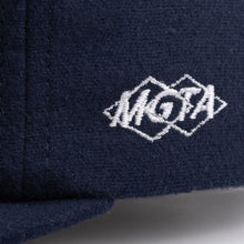 Load image into Gallery viewer, MAGENTA SKATEBOARDS - &quot;LEAGUE&quot; 6 PANEL HAT (NAVY BLUE)
