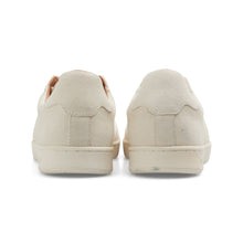 Afbeelding in Gallery-weergave laden, LAST RESORT AB - &quot;CM001&quot; SUEDE SHOES (WHITE/WHITE)

