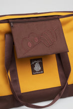 Cargar imagen en el visor de la galería, LAST RESORT AB X JULIAN SMITH - &quot;JS&quot; COOLER BAG (YELLOW/BROWN)
