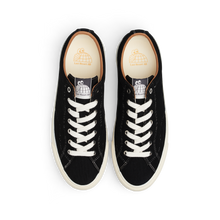 Load image into Gallery viewer, LAST RESORT AB - &quot;VM003 LO&quot; CORDUROY SHOES (BLACK/WHITE)
