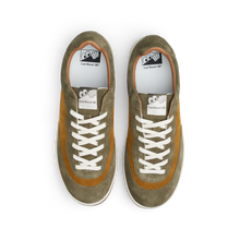 Lade das Bild in den Galerie-Viewer, LAST RESORT AB - &quot;CM001&quot; SUEDE SHOES (NEW OLIVE/GOLDEN BROWN/WHITE/GUM)
