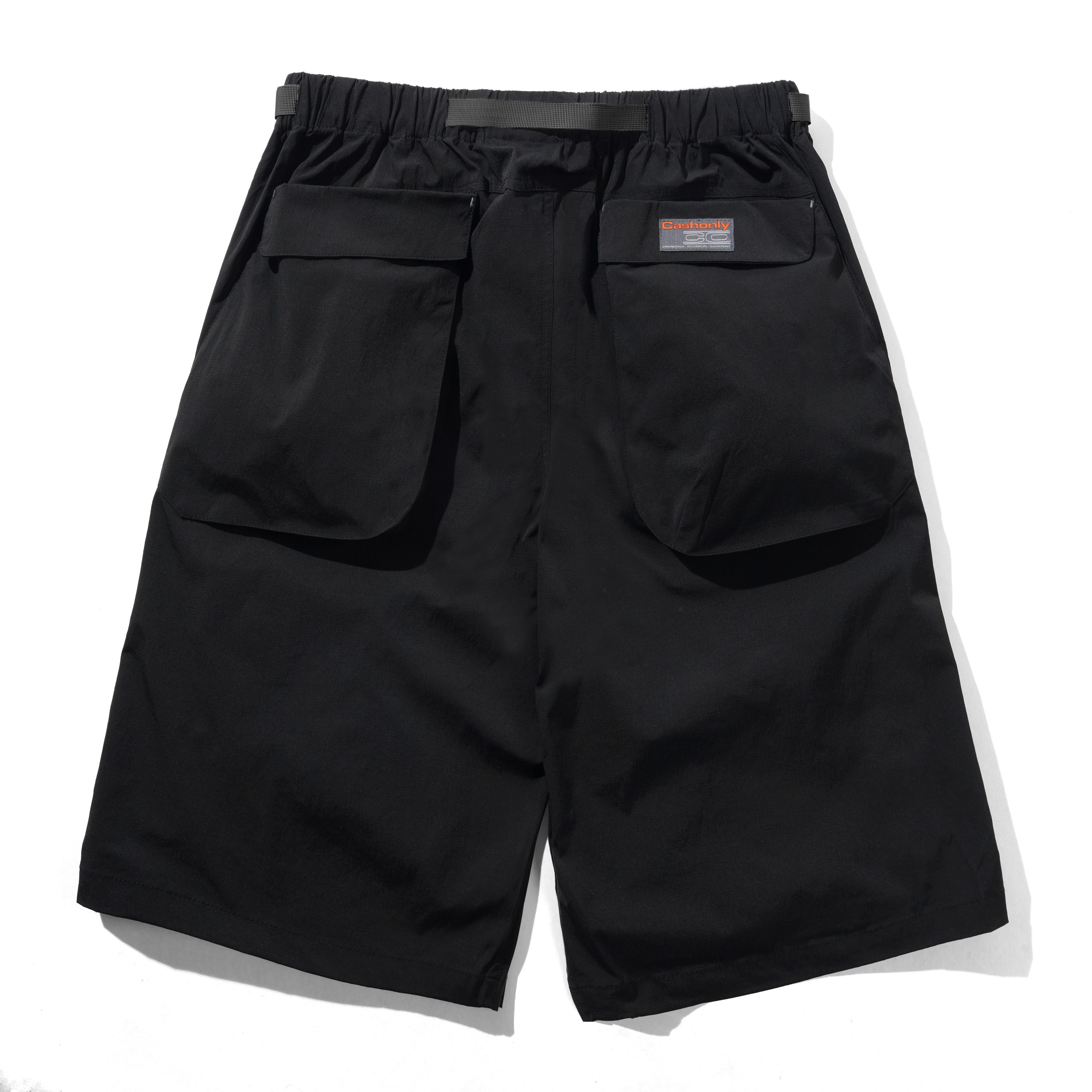 "MOTION" SHORTS (BLACK)