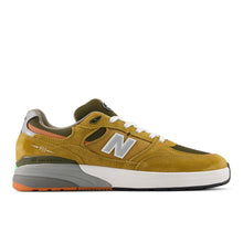 Lade das Bild in den Galerie-Viewer, NEW BALANCE NUMBERIC - &quot;933&quot; ANDREW REYNOLDS&#39; PRO SHOES (CAMEL/DARK BROWN)
