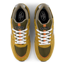 Lade das Bild in den Galerie-Viewer, NEW BALANCE NUMBERIC - &quot;933&quot; ANDREW REYNOLDS&#39; PRO SHOES (CAMEL/DARK BROWN)
