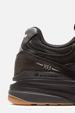 Afbeelding in Gallery-weergave laden, NEW BALANCE NUMERIC - &quot;933&quot; ANDREW REYNOLDS&#39; PRO SHOES (BLACK)
