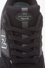 Afbeelding in Gallery-weergave laden, NEW BALANCE NUMERIC - &quot;933&quot; ANDREW REYNOLDS&#39; PRO SHOES (BLACK)
