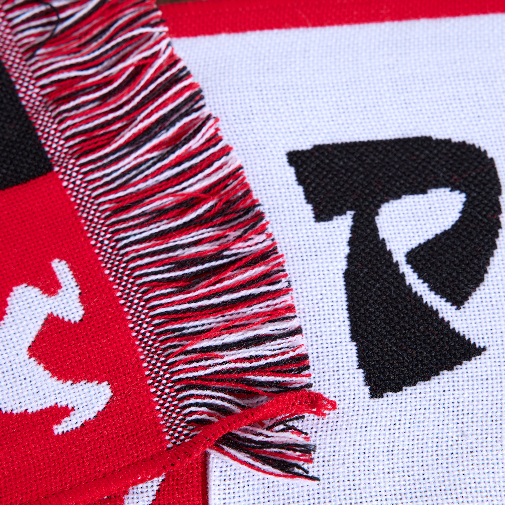 "CHECKERS" FOOTBALL SCARF (RED)-4