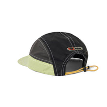 Cargar imagen en el visor de la galería, BUTTER GOODS - &quot;STREAM&quot; 4 PANEL CAP (BLACK/PISTACHIO)
