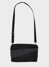 Load image into Gallery viewer, SUSAN BIJL - &quot;THE NEW BUM BAG&quot; MEDIUM SIDE BAG (BLACK/BLACK)
