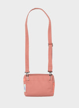 Lade das Bild in den Galerie-Viewer, SUSAN BIJL - &quot;THE NEW BUM BAG&quot; SMALL SIDE BAG (TRY/CORAL)
