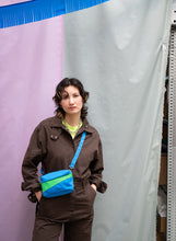 Lade das Bild in den Galerie-Viewer, SUSAN BIJL - &quot;THE NEW BUM BAG&quot; SMALL SIDE BAG (WAVE/GREENSCREEN)
