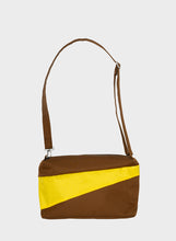 Charger l&#39;image dans la galerie, SUSAN BIJL - &quot;THE NEW BUM BAG&quot; MEDIUM SIDE BAG (HAZEL/TV YELLOW)
