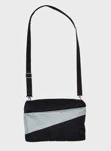 Lade das Bild in den Galerie-Viewer, SUSAN BIJL - &quot;THE NEW BUM BAG&quot; MEDIUM SIDE BAG (BLACK/GREY)
