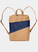 Load image into Gallery viewer, SUSAN BIJL - &quot;THE NEW BACKPACK&quot; (CAMEL/NAVY)
