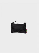Charger l&#39;image dans la galerie, SUSAN BIJL - &quot;THE NEW POUCH&quot; SMALL (BLACK/BLACK)
