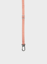 Charger l&#39;image dans la galerie, SUSAN BIJL - &quot;THE NEW STRAP&quot; SLIM (TRY)
