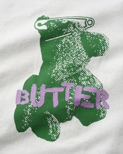 Afbeelding in Gallery-weergave laden, BUTTER GOODS - &quot;TEDDY BEAR&quot; T-SHIRT (CEMENT)
