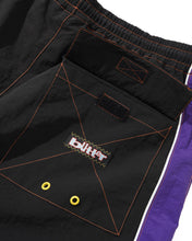 Afbeelding in Gallery-weergave laden, BUTTER GOODS - &quot;WARPED&quot; BOARDSHORT (BLACK)
