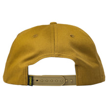 Afbeelding in Gallery-weergave laden, KROOKED - &quot;BIRD LIGHTENING&quot; SNAPBACK HAT (TAN)
