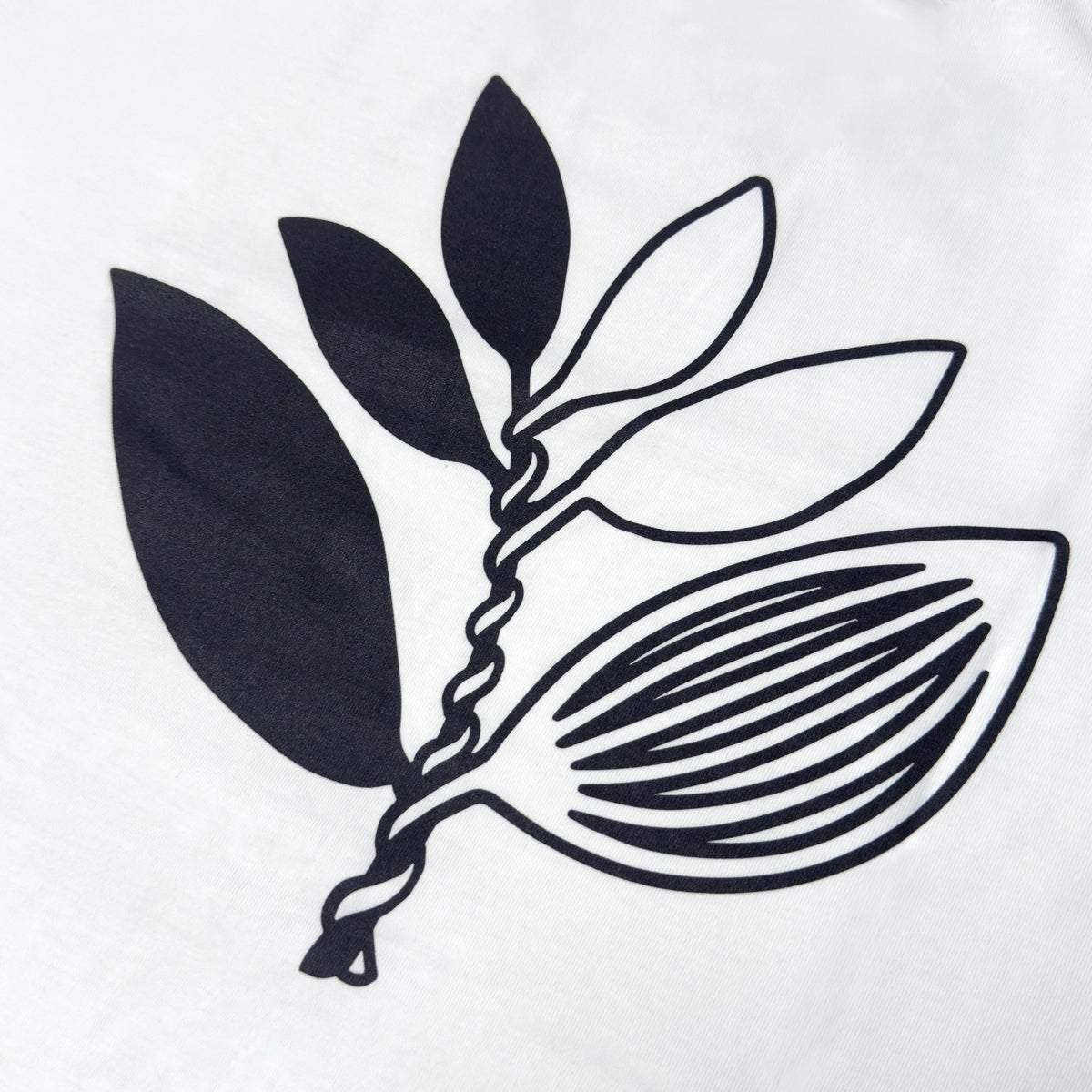 "YIN" T-SHIRT (WHITE)-3