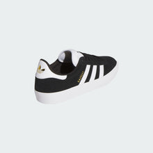 Charger l&#39;image dans la galerie, ADIDAS SKATEBOARDING - &quot;GAZELLE ADV&quot; SUEDE SHOES (BLACK/WHITE)

