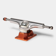 Cargar imagen en el visor de la galería, ACE TRUCKS X CARHARTT WIP - &quot;AF1&quot; TRUCKS (SET - VARIOUS SIZES)
