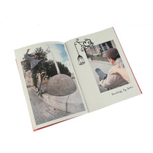 Afbeelding in Gallery-weergave laden, "CÔTE À CÔTE" - BORDEAUX ZINE
