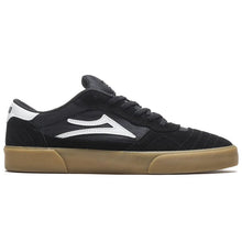 Lade das Bild in den Galerie-Viewer, LAKAI - &quot;CAMBRIDGE&quot; SUEDE SHOES BLACK/GUM
