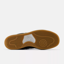 Carica l&#39;immagine nel visualizzatore di Gallery, NEW BALANCE NUMERIC - &quot;480&quot; SHOES (BLACK/WHITE)
