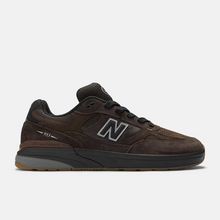 Load image into Gallery viewer, NEW BALANCE NUMERIC - &quot;933&quot; ANDREW REYNOLDS&#39; PRO SHOES (BROWN/BLACK)
