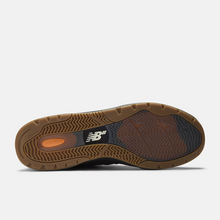 Load image into Gallery viewer, NEW BALANCE NUMERIC - &quot;933&quot; ANDREW REYNOLDS&#39; PRO SHOES (BROWN/BLACK)
