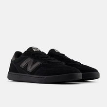 Cargar imagen en el visor de la galería, NEW BALANCE NUMERIC - "440" SHOES (BLACK)
