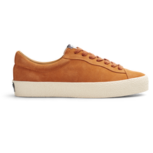 Afbeelding in Gallery-weergave laden, LAST RESORT AB - &quot;VM002&quot; SUEDE - CHEDDAR/WHITE

